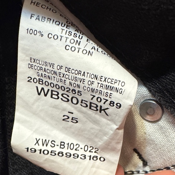 Wrangler Women's Black Frayed Denim Shorts - Picture 4 of 6